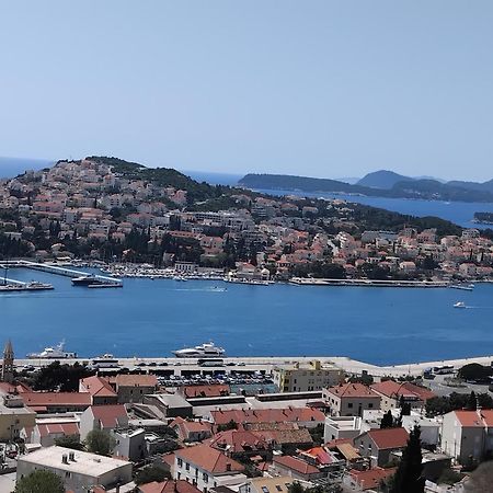 Rooms Anela With Large Common Tarrace And Beautiful Sea View Dubrovnik Eksteriør bilde