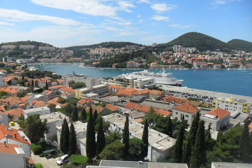 Rooms Anela With Large Common Tarrace And Beautiful Sea View Dubrovnik Rom bilde