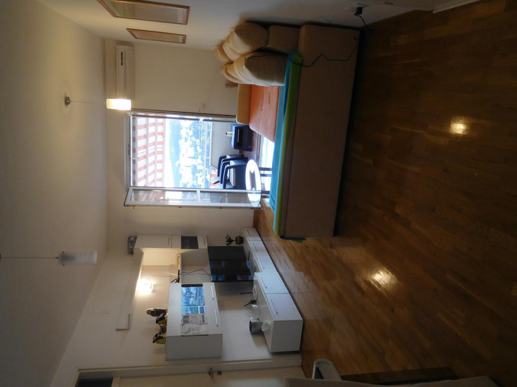 Rooms Anela With Large Common Tarrace And Beautiful Sea View Dubrovnik Eksteriør bilde