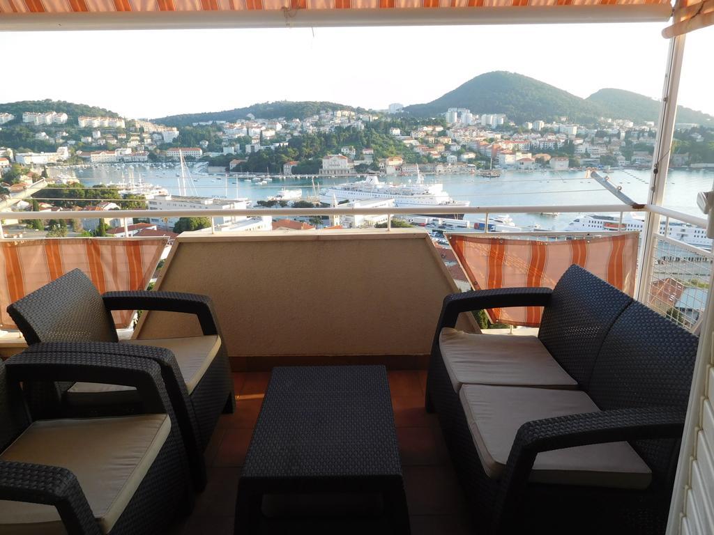 Rooms Anela With Large Common Tarrace And Beautiful Sea View Dubrovnik Eksteriør bilde